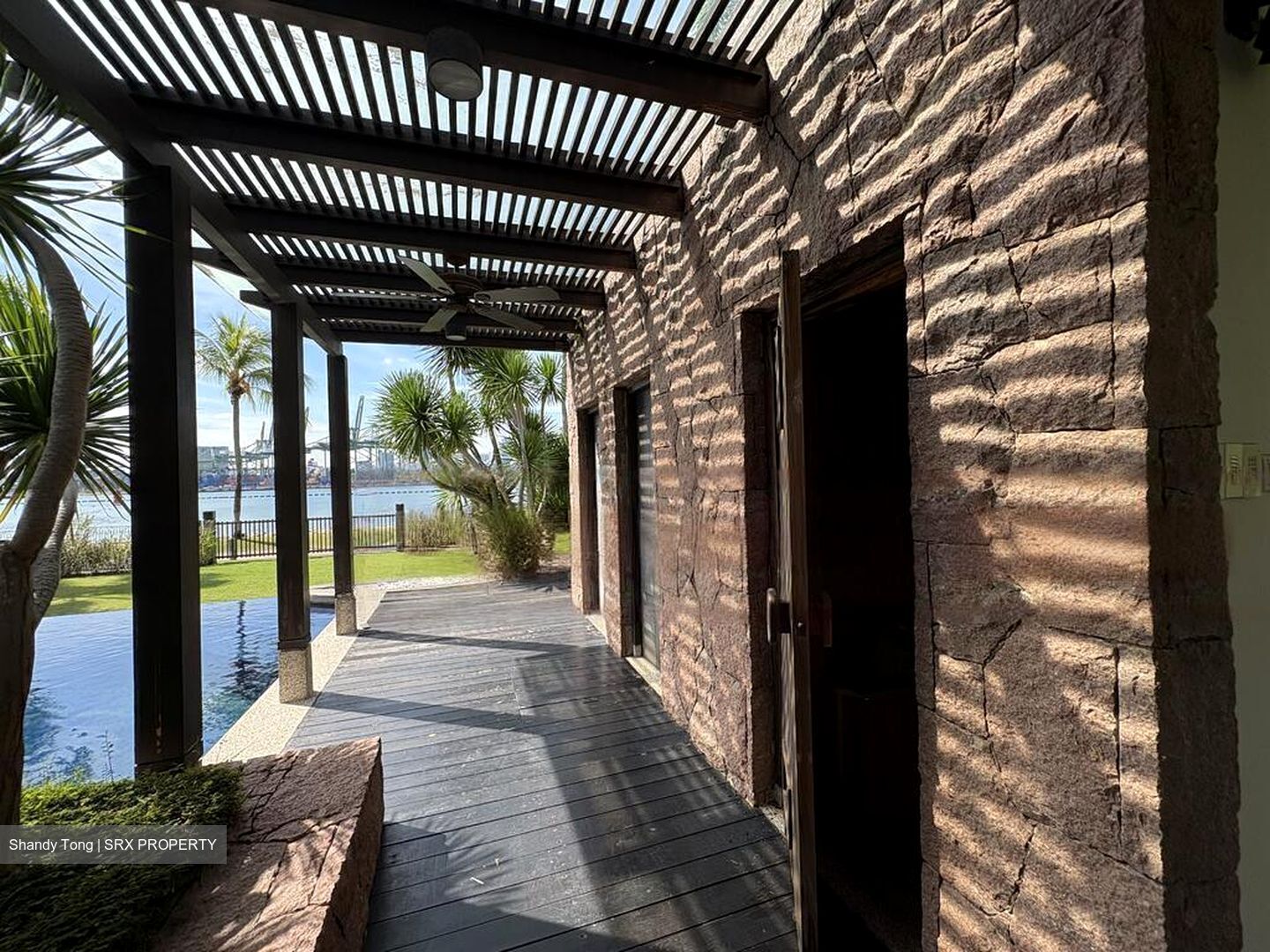 Ocean Drive (D4), Detached #470747771